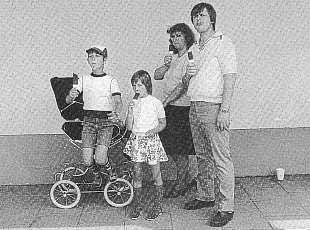 Familie Jockel EISENSCHWEINKADER | Ein weiterer Tag im Leben des ESK familie Ein weiterer Tag im Leben des ESK