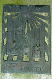 stele1_1